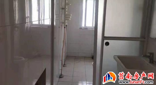 华鲁集团家属院 3室2厅 80平米 简单装修 1100元/月